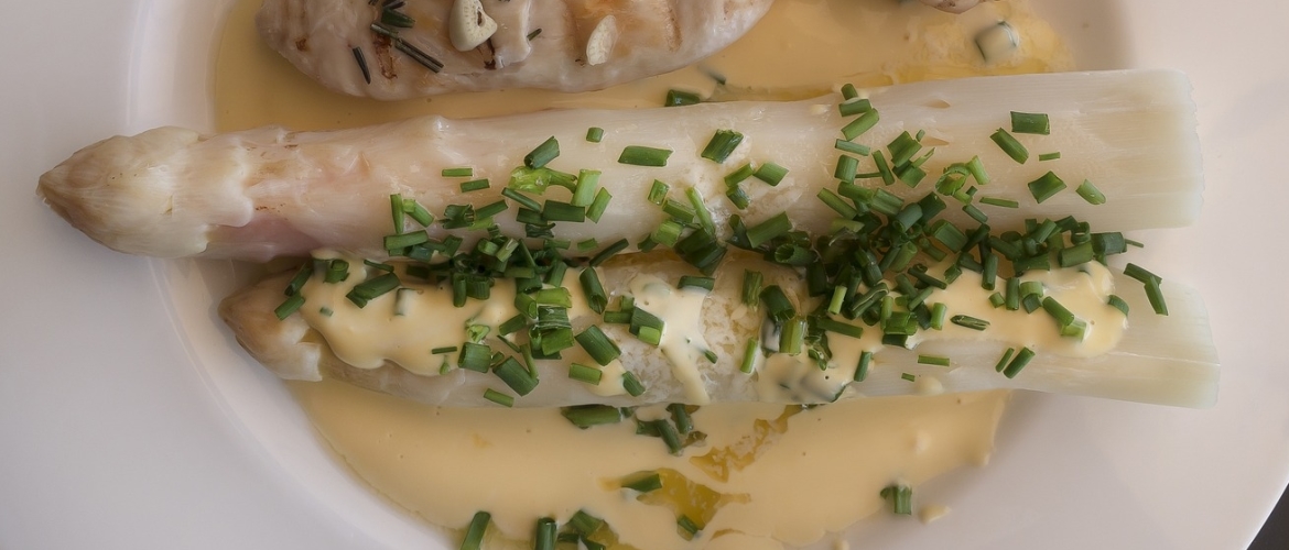 Asperges Van t Meulenhuys a la flamande